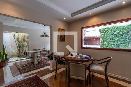 Sala de casa de condomínio à venda com 4 quartos, 330m² em Alphaville, Santana de Parnaíba