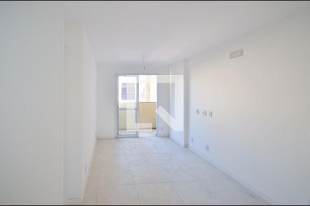 Sala de apartamento para alugar com 2 quartos, 63m² em Santa Rosa, Niterói