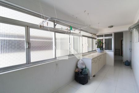 Apartamento para alugar com 172m², 3 quartos e 2 vagasÁrea de serviço