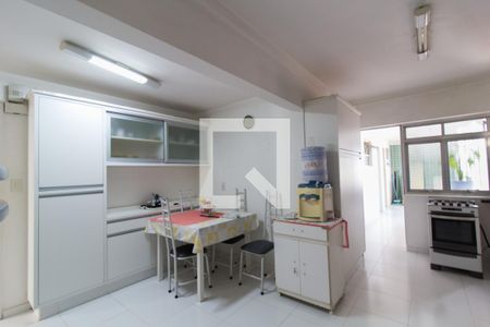 Apartamento para alugar com 172m², 3 quartos e 2 vagasCozinha