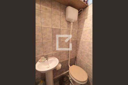 Casa à venda com 150m², 4 quartos e 3 vagasBanheiro de Serviço