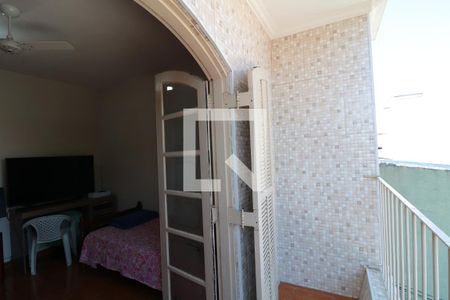 Casa à venda com 150m², 4 quartos e 3 vagasSacada do Quarto 2