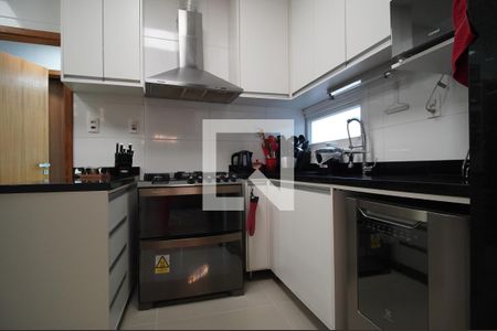 Casa à venda com 521m², 8 quartos e 8 vagasCozinha