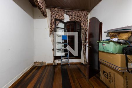 Casa à venda com 285m², 3 quartos e 7 vagasQuarto