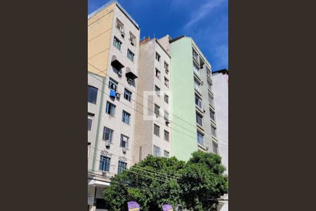 Apartamento à venda com 42m², 1 quarto e sem vaga Apartamento à venda com 42m², 1 quarto e sem vagaFachada