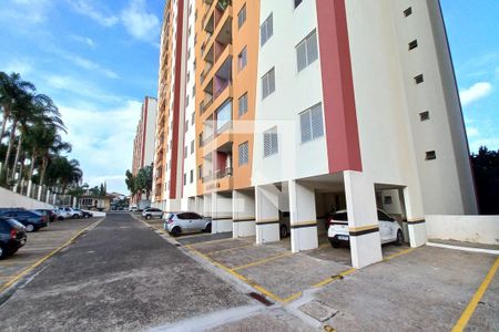 Apartamento à venda com 74m², 3 quartos e 2 vagasFachada do bloco