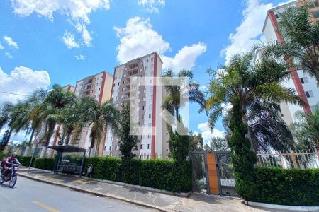 Apartamento à venda com 74m², 3 quartos e 2 vagasFachada e Portaria