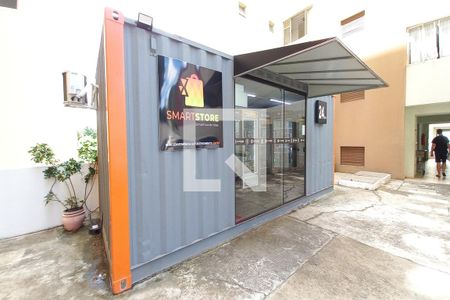 Apartamento à venda com 74m², 3 quartos e 2 vagasÁrea comum - Mercado