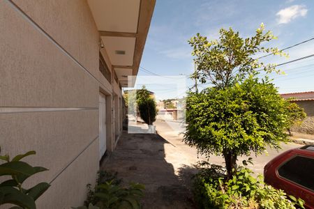 Casa para alugar com 49m², 2 quartos e sem vagaVista da Rua