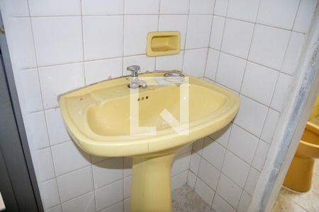 Banheiro de casa à venda com 2 quartos, 100m² em Jardim Brasil (zona Norte), São Paulo