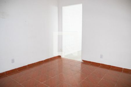 Casa à venda com 100m², 2 quartos e 1 vagaSala