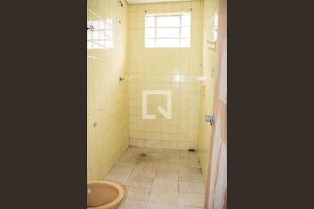 Banheiro de casa à venda com 2 quartos, 100m² em Jardim Brasil (zona Norte), São Paulo