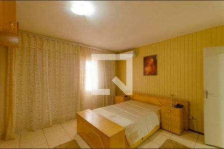 Casa para alugar com 560m², 3 quartos e 3 vagas Casa para alugar com 560m², 3 quartos e 3 vagasSuíte