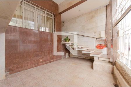 Casa para alugar com 560m², 3 quartos e 3 vagas Casa para alugar com 560m², 3 quartos e 3 vagasGaragem