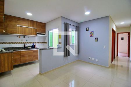 Sala/Cozinha de apartamento à venda com 2 quartos, 56m² em Parque Industriário, Santo André