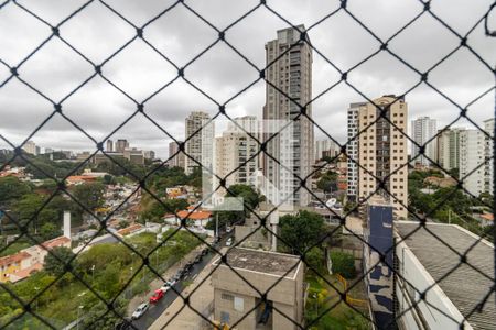 Apartamento à venda com 111m², 3 quartos e 2 vagasQuarto 2 - Vista