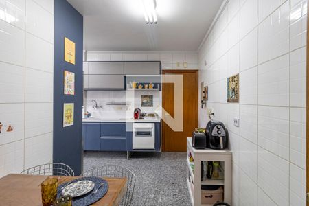 Apartamento à venda com 111m², 3 quartos e 2 vagasCozinha