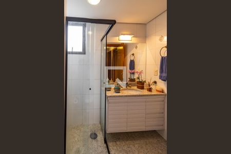 Apartamento à venda com 111m², 3 quartos e 2 vagasBanheiro 2