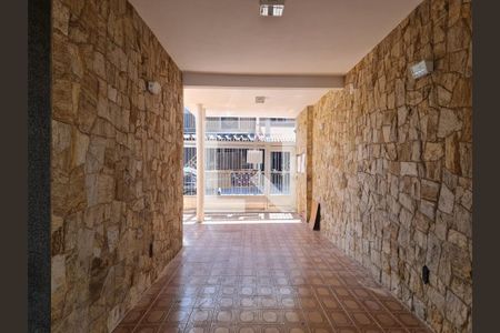 Casa à venda com 200m², 4 quartos e 3 vagasGaragem