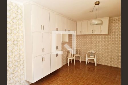 Casa à venda com 200m², 4 quartos e 3 vagasCozinha