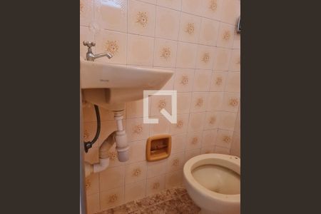 Casa à venda com 200m², 4 quartos e 3 vagasArea de Serviço