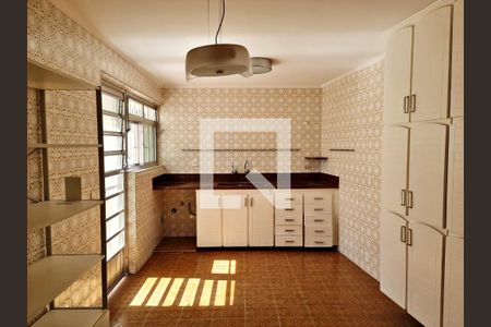 Casa à venda com 200m², 4 quartos e 3 vagasCozinha