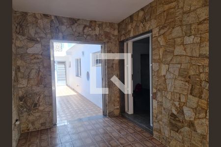 Casa à venda com 200m², 4 quartos e 3 vagasGaragem / Porta da Sala