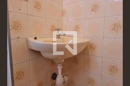 Casa à venda com 200m², 4 quartos e 3 vagasArea de Serviço