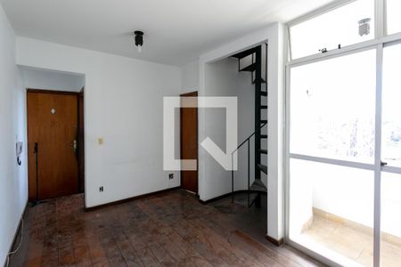 Sala de Apartamento com 3 quartos, 130m² Santa Efigênia