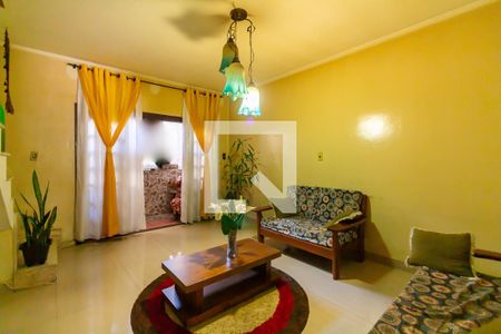 Sala de casa à venda com 3 quartos, 152m² em Jardim das Flores, Osasco