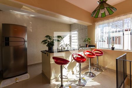 Casa à venda com 152m², 3 quartos e 1 vaga Casa à venda com 152m², 3 quartos e 1 vagaCozinha