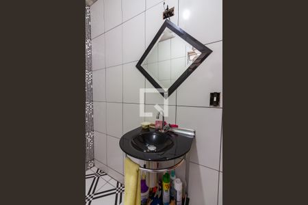 Casa à venda com 152m², 3 quartos e 1 vaga Casa à venda com 152m², 3 quartos e 1 vagaBanheiro