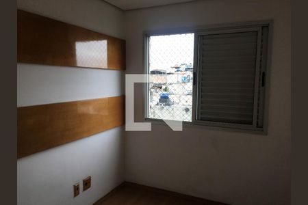 Quarto 1 de apartamento à venda com 3 quartos, 75m² em Vila Carmosina, São Paulo