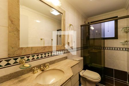 Apartamento à venda com 213m², 2 quartos e 4 vagasBanheiro Suíte 1