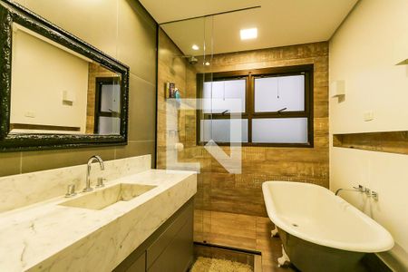 Apartamento à venda com 213m², 2 quartos e 4 vagasBanheiro 1 Suíte Master