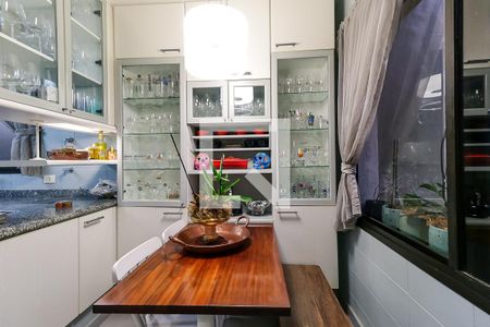 Apartamento à venda com 213m², 2 quartos e 4 vagasCozinha / Sala de Almoço