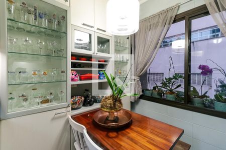 Apartamento à venda com 213m², 2 quartos e 4 vagasCozinha / Sala de Almoço