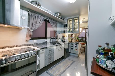 Apartamento à venda com 213m², 2 quartos e 4 vagasCozinha