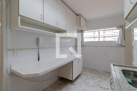 Apartamento para alugar com 72m², 2 quartos e 2 vagasCozinha