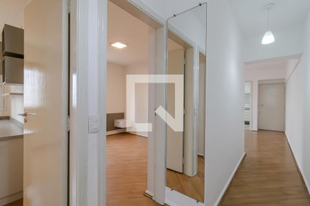 Corredor de apartamento para alugar com 2 quartos, 72m² em Vila Mariana, São Paulo