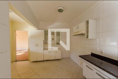 Casa à venda com 137m², 3 quartos e 2 vagasCozinha