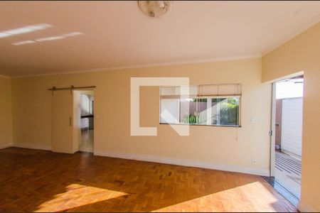 Sala de casa à venda com 3 quartos, 137m² em Chácara da Barra, Campinas