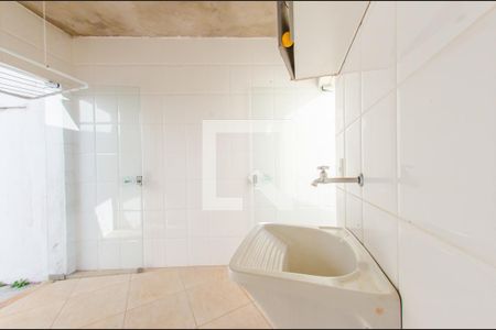 Casa à venda com 137m², 3 quartos e 2 vagasÁrea de Serviço