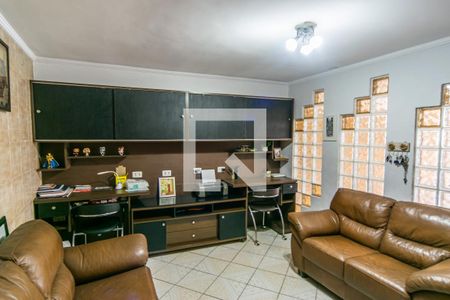 Casa à venda com 200m², 3 quartos e 3 vagasSala