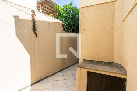 Casa à venda com 200m², 3 quartos e 3 vagasÁrea Externa