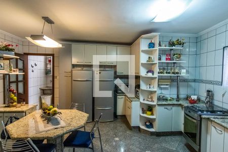 Casa à venda com 200m², 3 quartos e 3 vagasCozinha