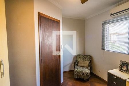 Casa à venda com 200m², 3 quartos e 3 vagasQuarto 1