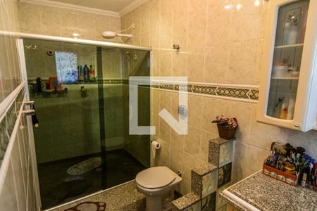 Casa à venda com 200m², 3 quartos e 3 vagasBanheiro da Suíte