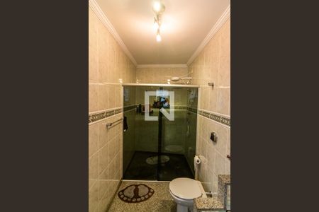 Casa à venda com 200m², 3 quartos e 3 vagasBanheiro da Suíte