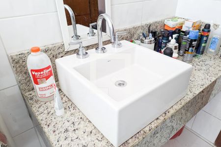 Casa à venda com 350m², 4 quartos e 2 vagasBanheiro da suíte 1